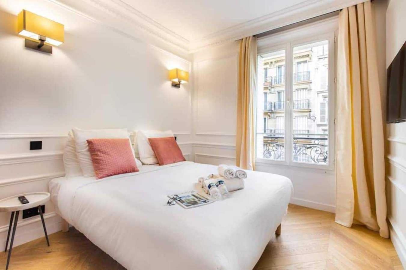 Newly Rebuilt By Architect - Center Of Paris Apartment ภายนอก รูปภาพ