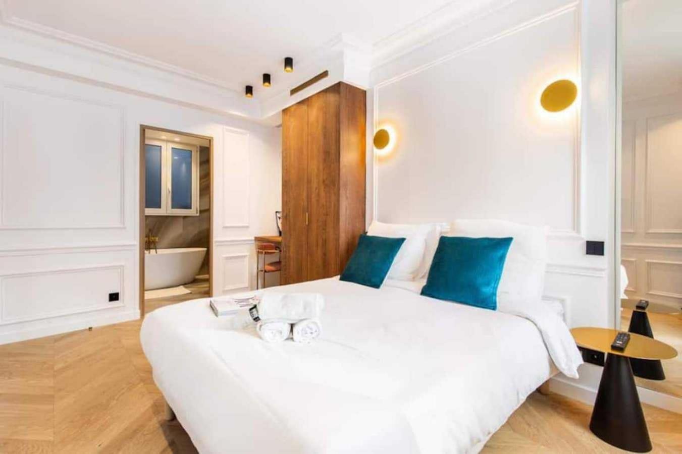 Newly Rebuilt By Architect - Center Of Paris Apartment ภายนอก รูปภาพ