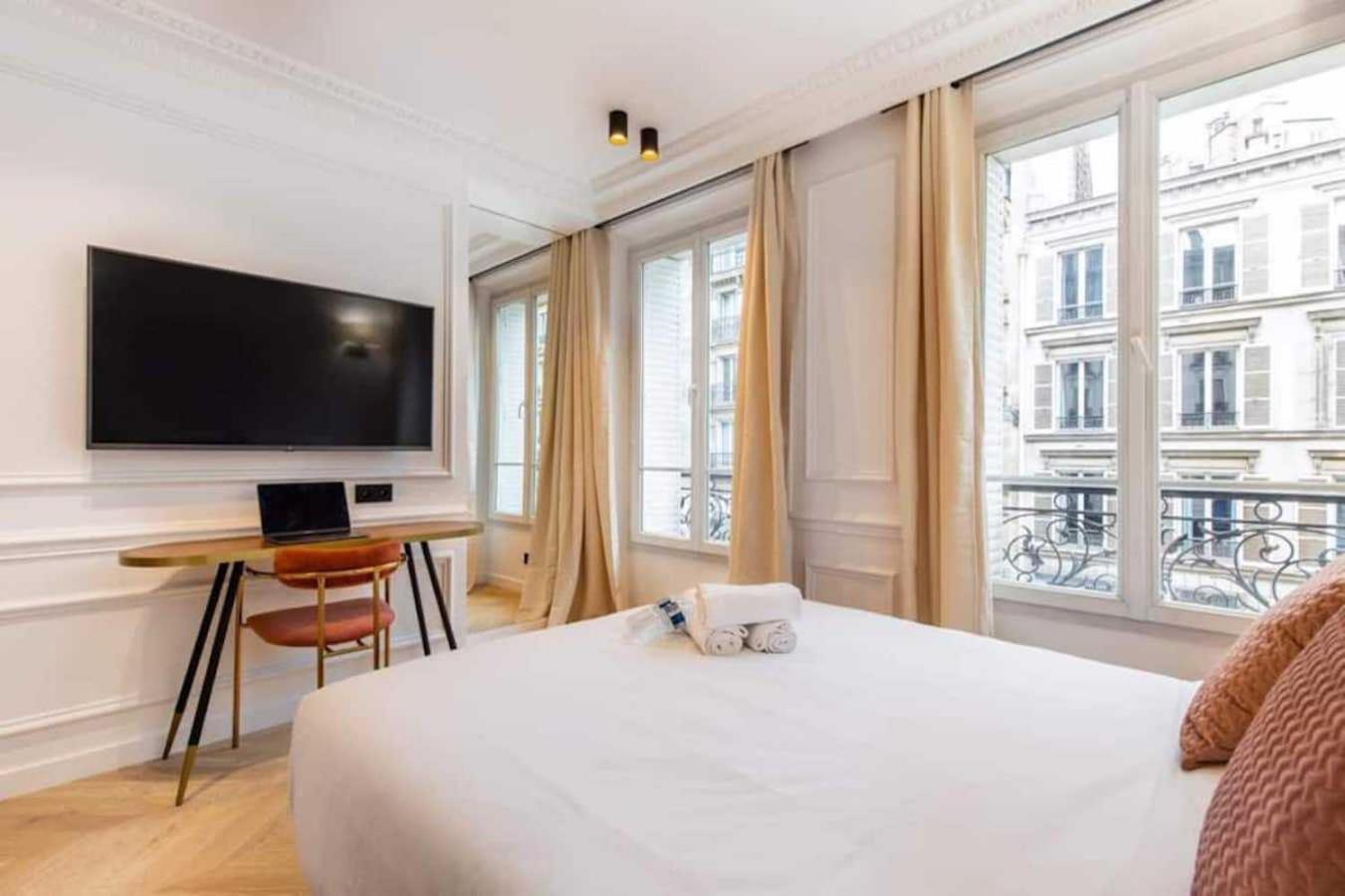 Newly Rebuilt By Architect - Center Of Paris Apartment ภายนอก รูปภาพ